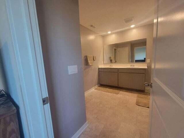 131 Natalie Lane, Granville, OH 43023