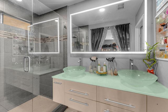 13437 ViA Real, Desert Hot Springs, CA 92240