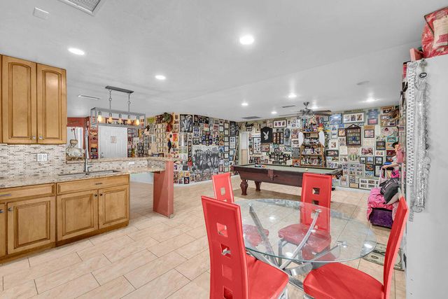 13437 ViA Real, Desert Hot Springs, CA 92240
