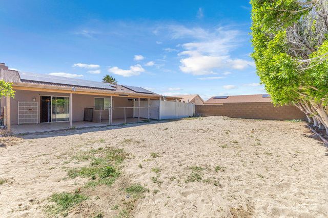 13437 ViA Real, Desert Hot Springs, CA 92240
