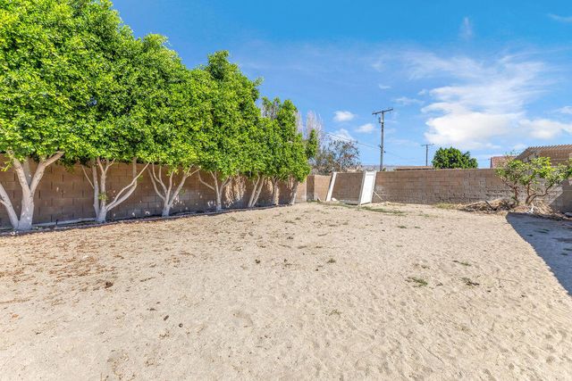 13437 ViA Real, Desert Hot Springs, CA 92240
