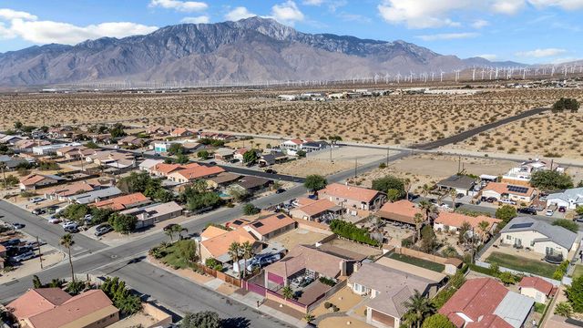 13437 ViA Real, Desert Hot Springs, CA 92240