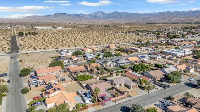 13437 ViA Real, Desert Hot Springs, CA 92240