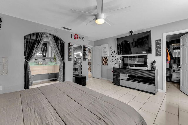 13437 ViA Real, Desert Hot Springs, CA 92240
