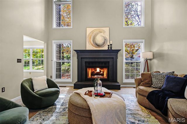 1456 Castle Court, Edwardsville, IL 62025