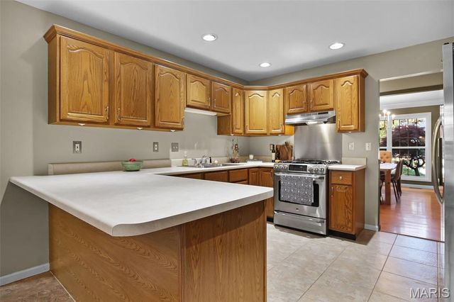 1456 Castle Court, Edwardsville, IL 62025