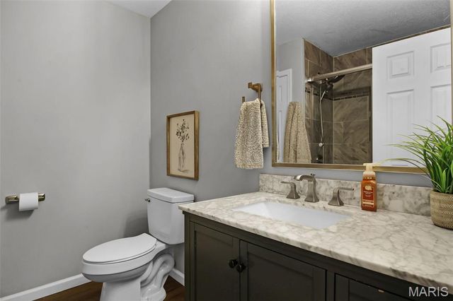 1456 Castle Court, Edwardsville, IL 62025