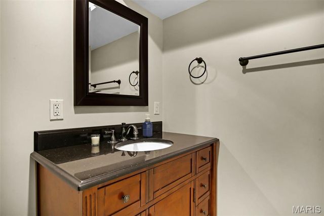 1456 Castle Court, Edwardsville, IL 62025