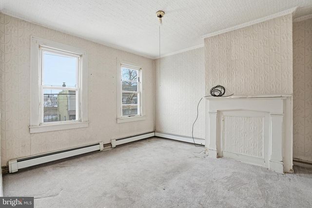 209 HAMILTON STREET, Harrison, NJ 07029