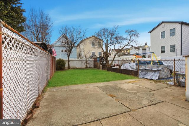 209 HAMILTON STREET, Harrison, NJ 07029