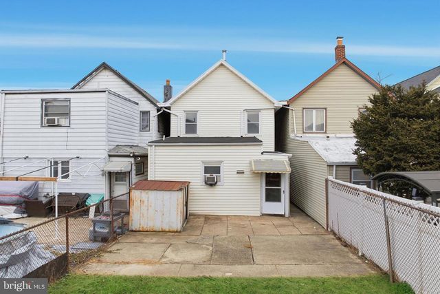 209 HAMILTON STREET, Harrison, NJ 07029