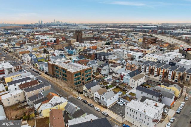 209 HAMILTON STREET, Harrison, NJ 07029