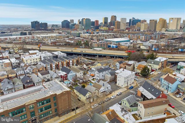 209 HAMILTON STREET, Harrison, NJ 07029