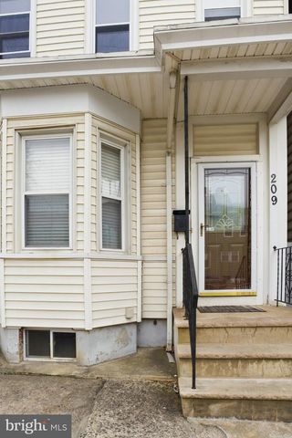 209 HAMILTON STREET, Harrison, NJ 07029
