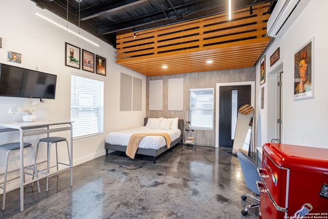 811 Montana St Unit 1101, San Antonio, TX 78203