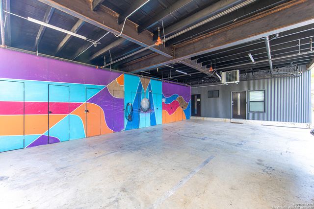 811 Montana St Unit 1101, San Antonio, TX 78203