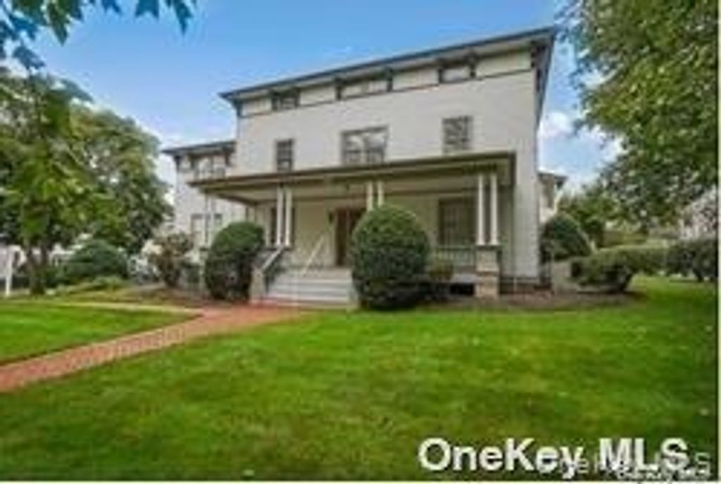 82 Main Street, Huntington, NY 11743 — photo 2