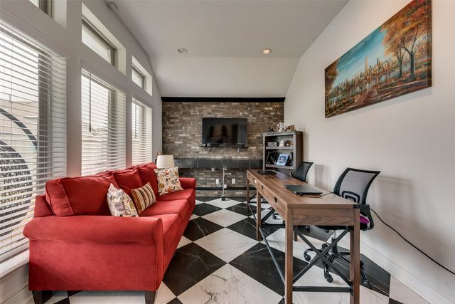 612 Swift Street, Northlake, TX 76247