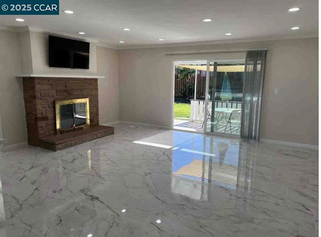 919 N Elm Drive, Rodeo, CA 94572