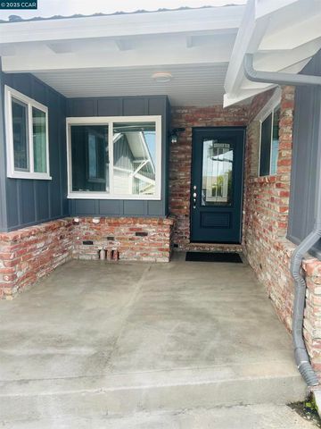 919 N Elm Drive, Rodeo, CA 94572