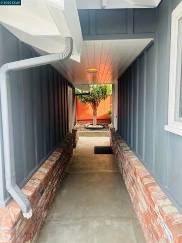 919 N Elm Drive, Rodeo, CA 94572