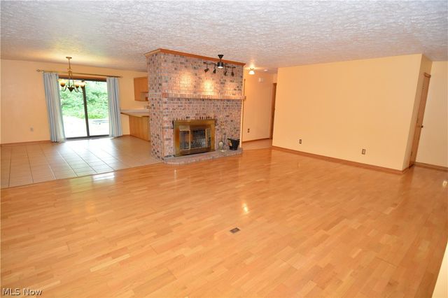 34489 Grafton Eastern Road, Grafton, OH 44044