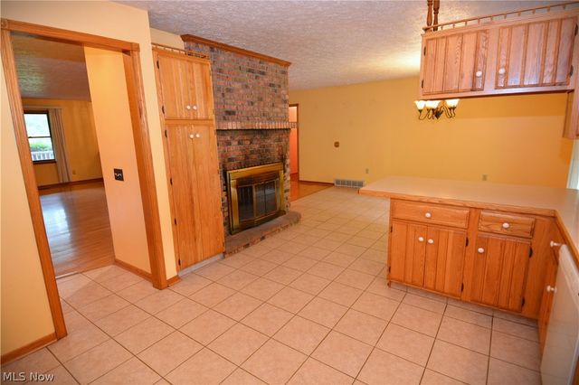 34489 Grafton Eastern Road, Grafton, OH 44044