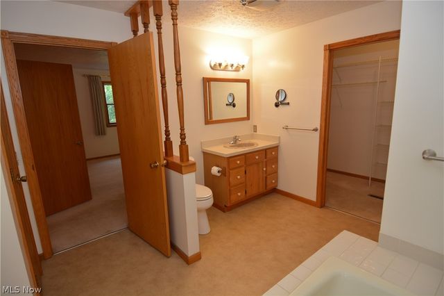 34489 Grafton Eastern Road, Grafton, OH 44044