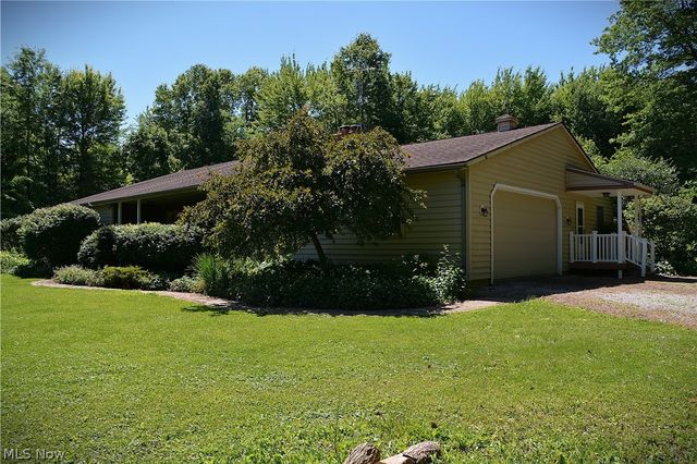 34489 Grafton Eastern Road, Grafton, OH 44044