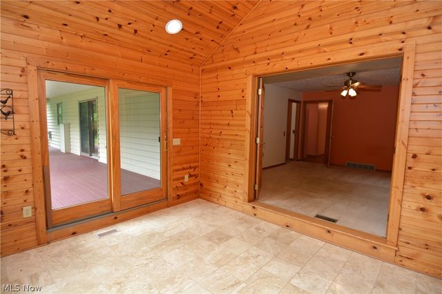 34489 Grafton Eastern Road, Grafton, OH 44044