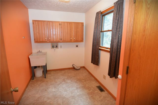 34489 Grafton Eastern Road, Grafton, OH 44044