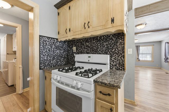 1124 W 20th, Wichita, KS 67203