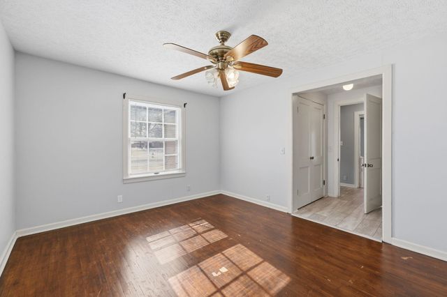 1124 W 20th, Wichita, KS 67203