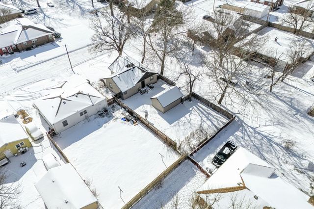 1124 W 20th, Wichita, KS 67203