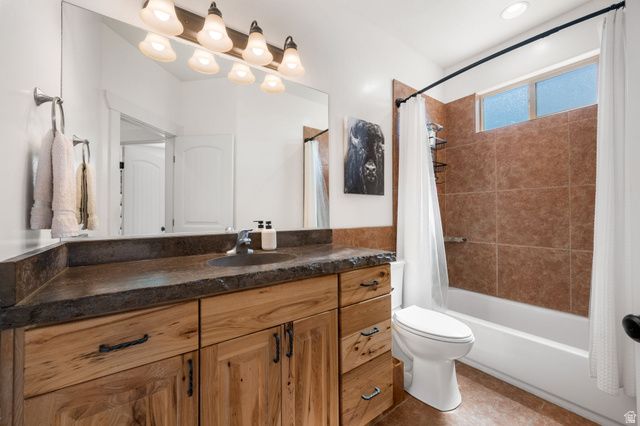 62 N LUCKY 7 RD., Brookside, UT 84782