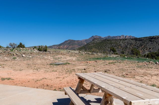 62 N LUCKY 7 RD., Brookside, UT 84782