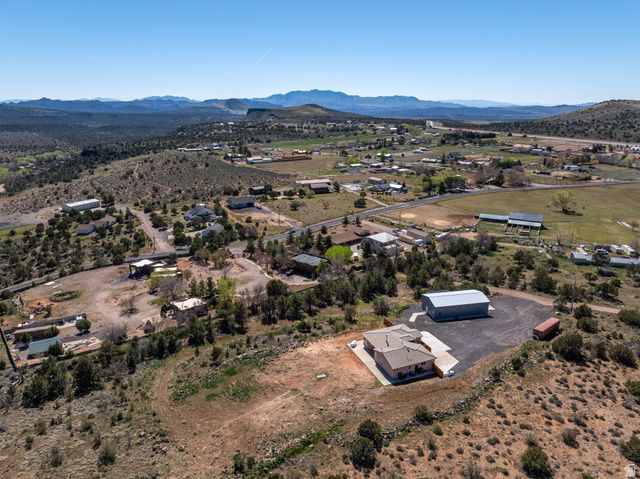 62 N LUCKY 7 RD., Brookside, UT 84782