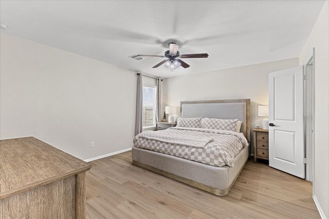 2224 Still Bend Ln Lane, League City, TX 77573