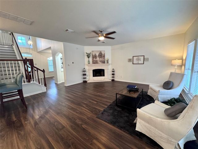 9942 Lynette Falls Drive, Houston, TX 77095