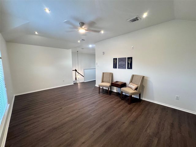 9942 Lynette Falls Drive, Houston, TX 77095
