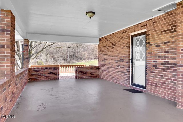 844 Stanley Valley Road, Rogersville, TN 37857