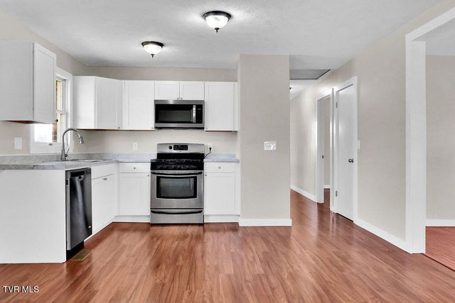 844 Stanley Valley Road, Rogersville, TN 37857