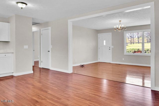 844 Stanley Valley Road, Rogersville, TN 37857