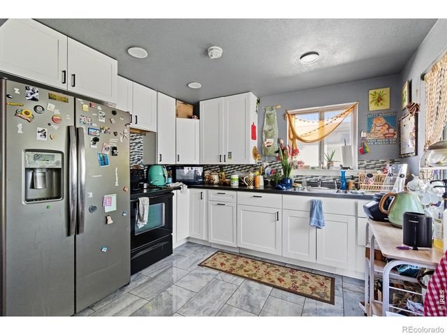 901-903 W Kelly Drive, Loveland, CO 80537
