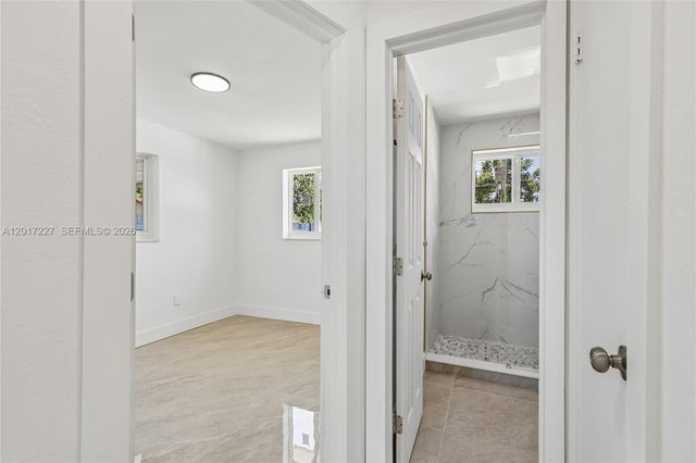 6214 Fletcher St, Hollywood, FL 33023