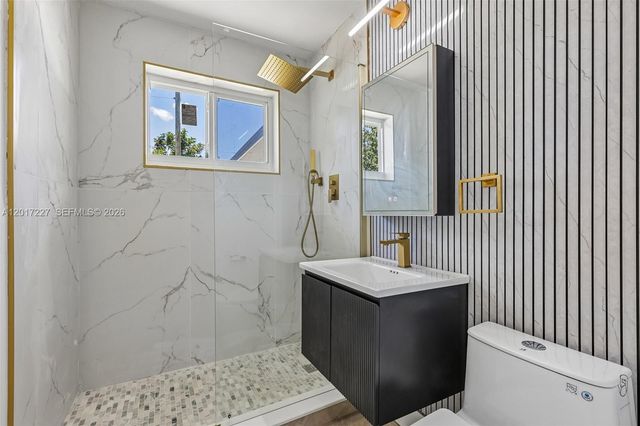 6214 Fletcher St, Hollywood, FL 33023