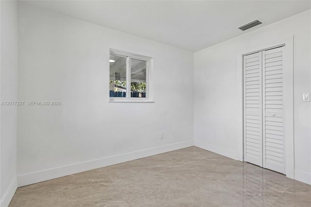 6214 Fletcher St, Hollywood, FL 33023