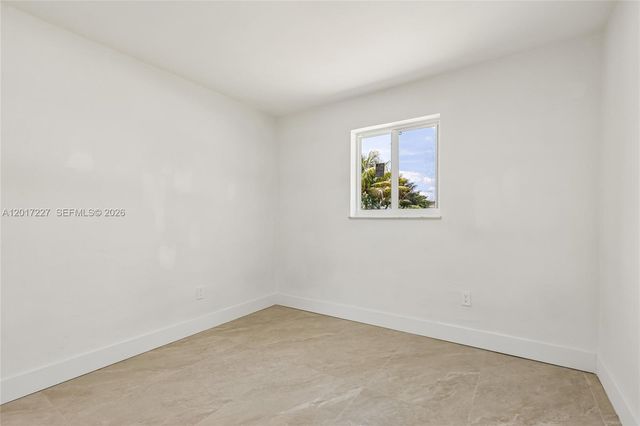 6214 Fletcher St, Hollywood, FL 33023