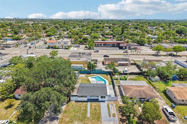 6214 Fletcher St, Hollywood, FL 33023