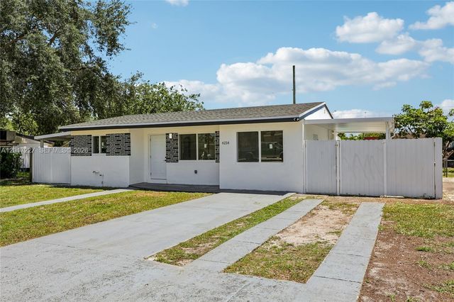 6214 Fletcher St, Hollywood, FL 33023